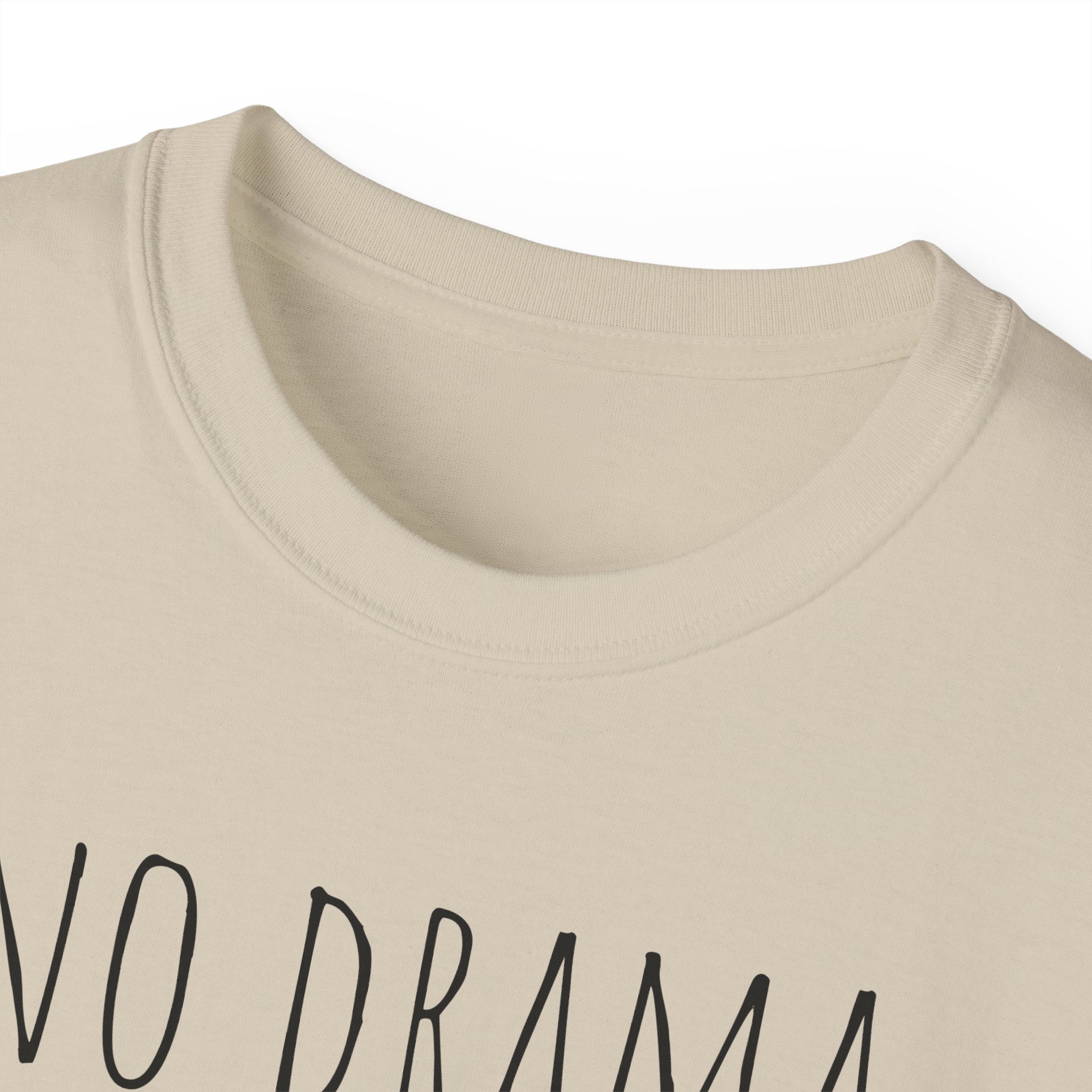 No Drama Llama T-Shirt — Funny Llama Graphic Tee